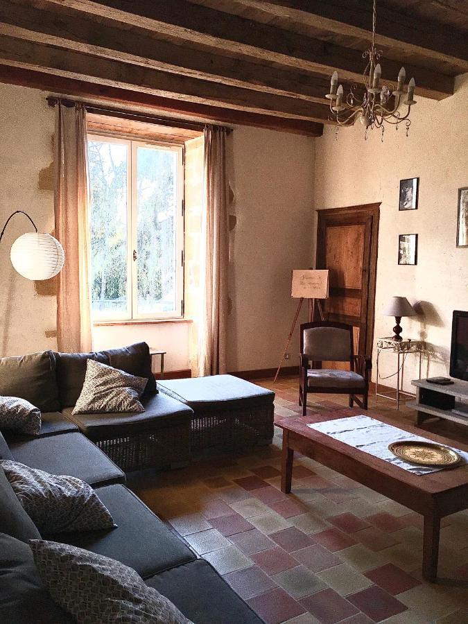 Pressac "La Maison De Villars" Au Coeur De La Nature מראה חיצוני תמונה