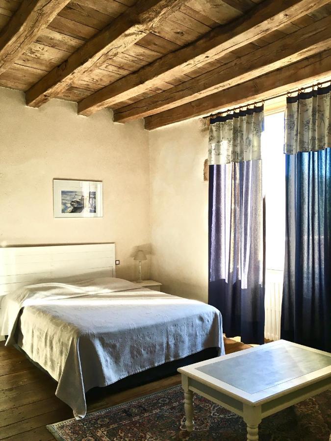 Pressac "La Maison De Villars" Au Coeur De La Nature מראה חיצוני תמונה