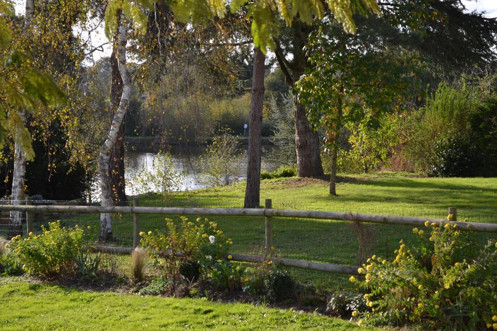 Pressac "La Maison De Villars" Au Coeur De La Nature מראה חיצוני תמונה